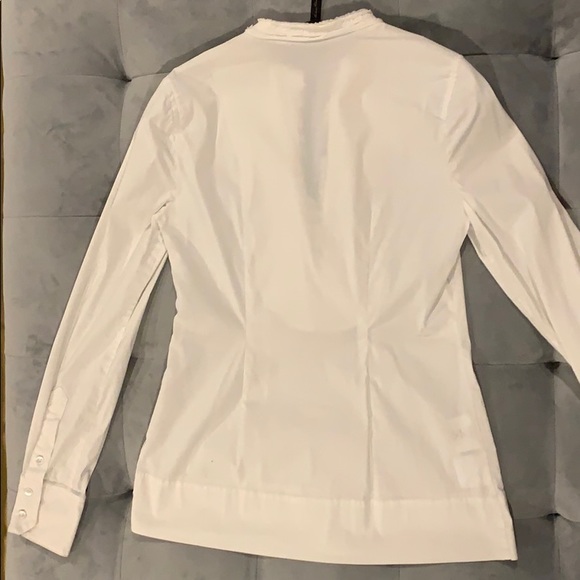 BCBG White Button Long Sleeve Shirt Bib intricate - Picture 6 of 8